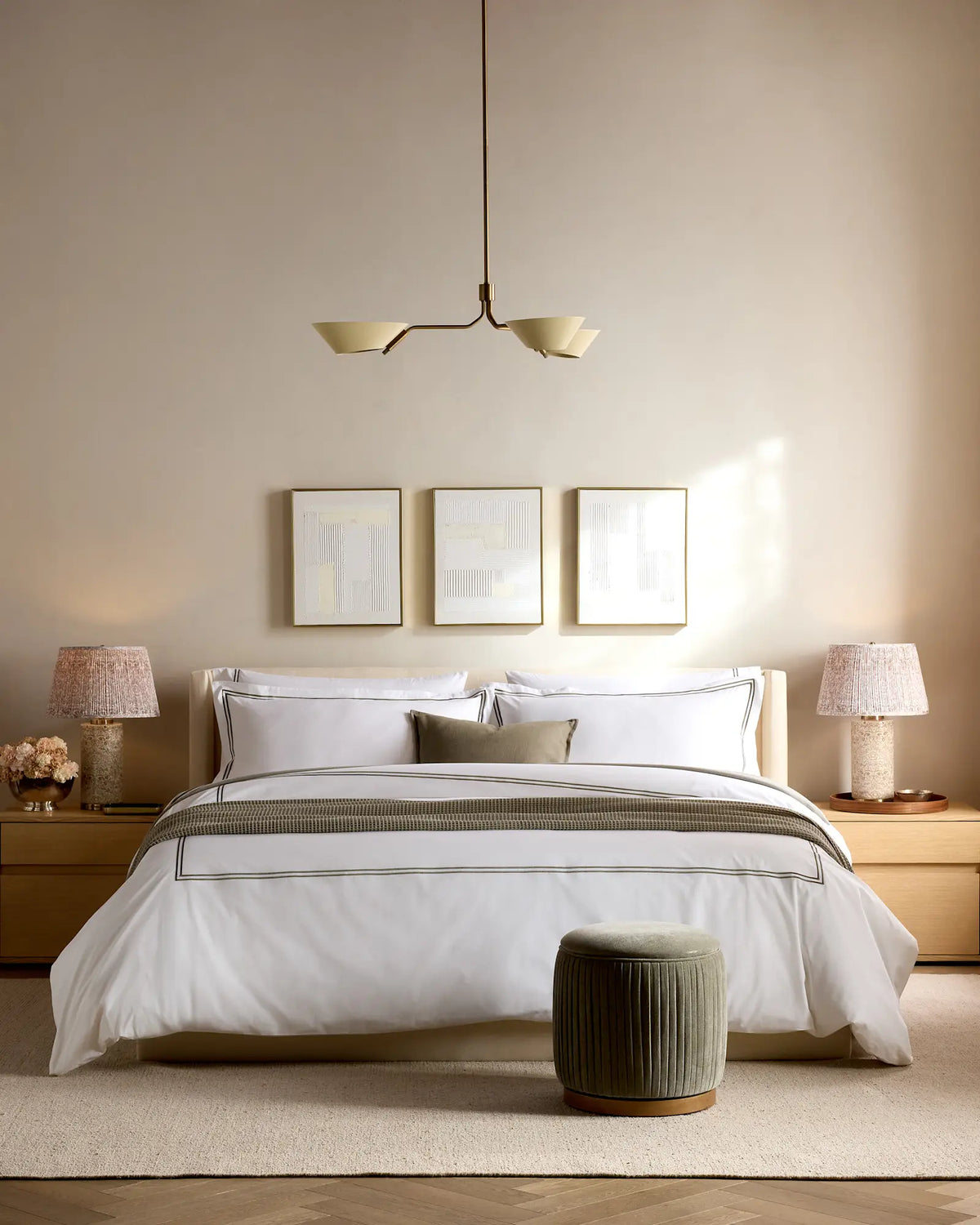 Organic Crisp Percale Embellished Duvet Cover Set - US 2244