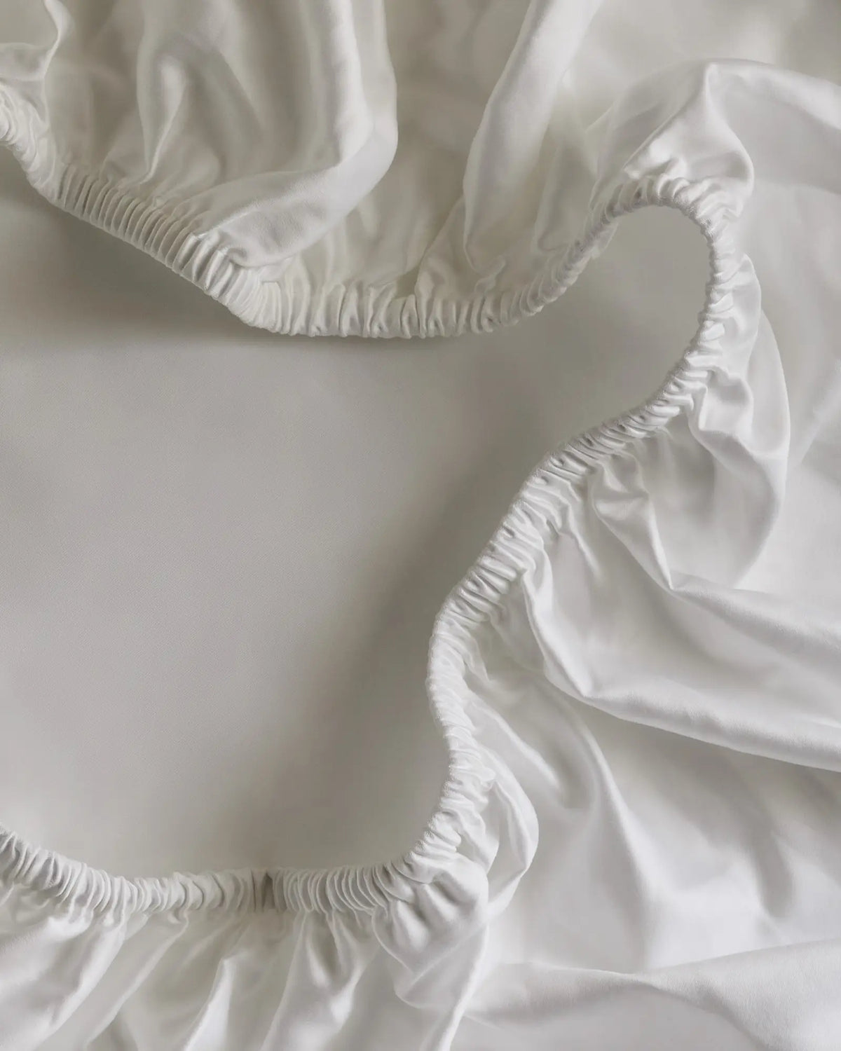 Signature Giza Cotton Sateen Embroidered Sheet Set - US 7978