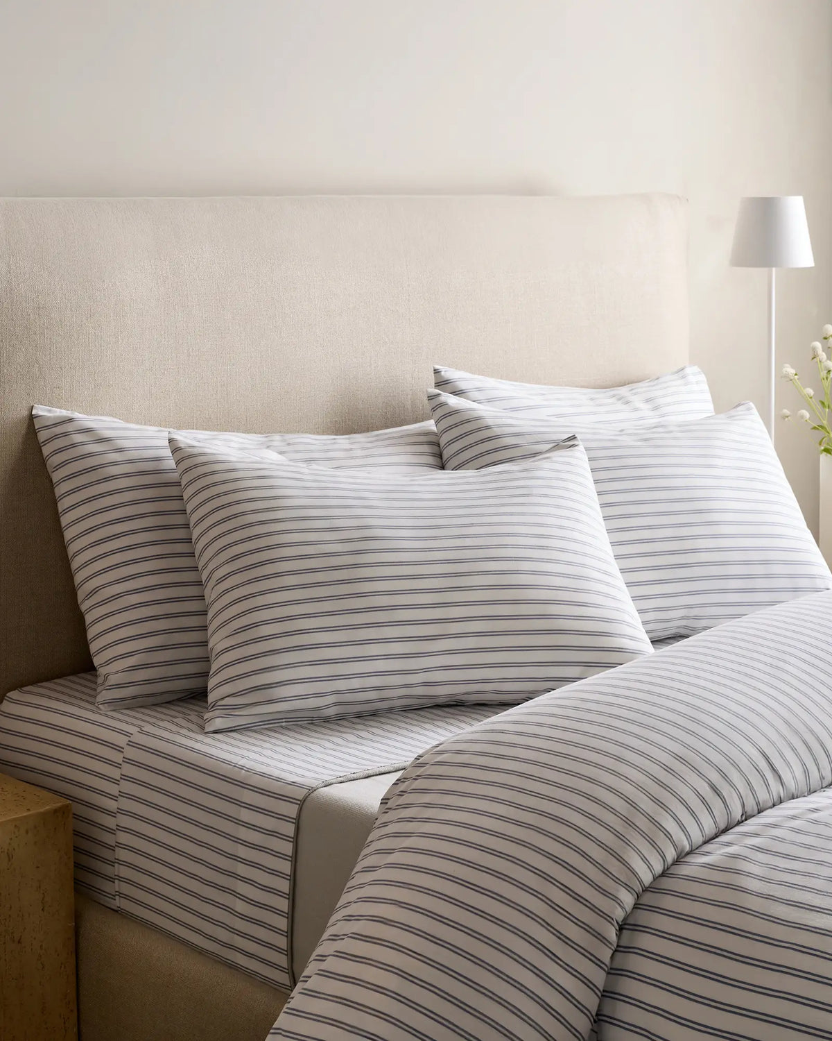 Organic Crisp Percale Double Stripe Deluxe Bedding Bundle - US 8831