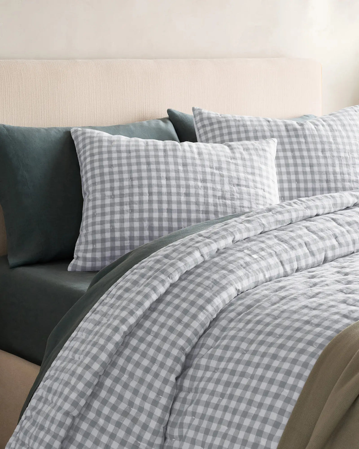 European Linen Patterned Quilted Sham Set - US 7820