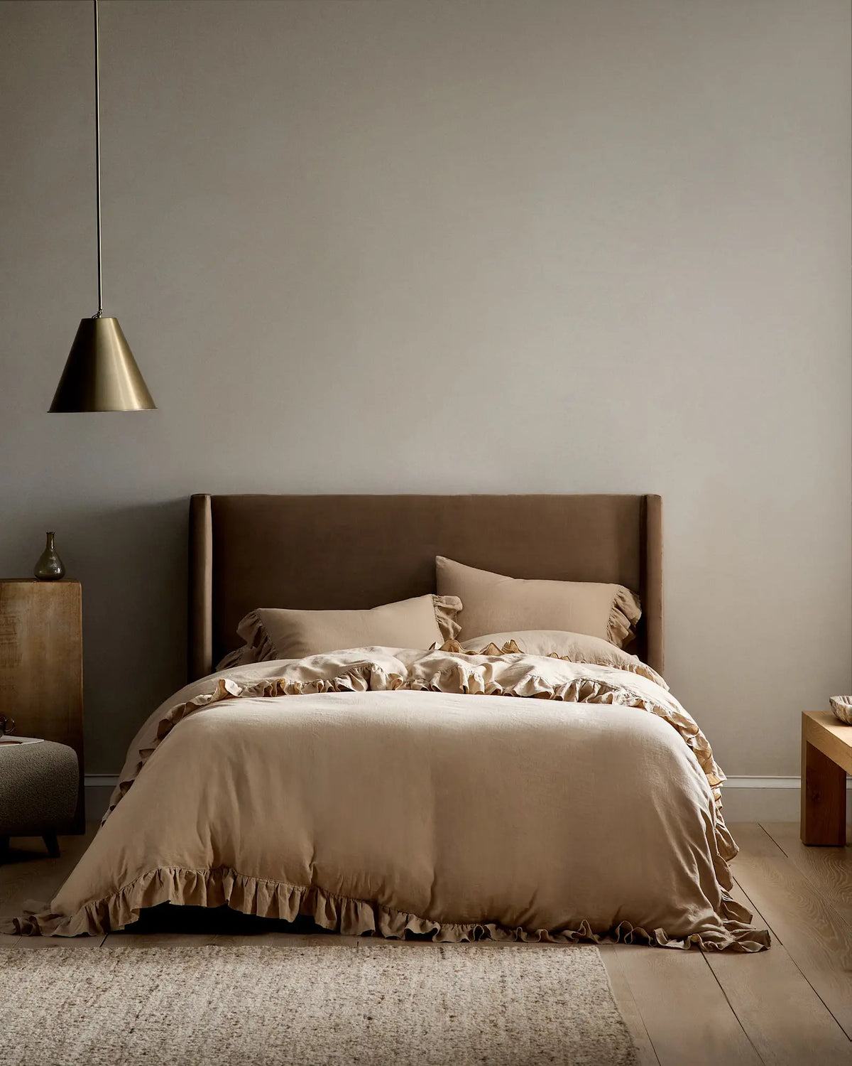 European Linen Ruffle Duvet Cover - US 4057