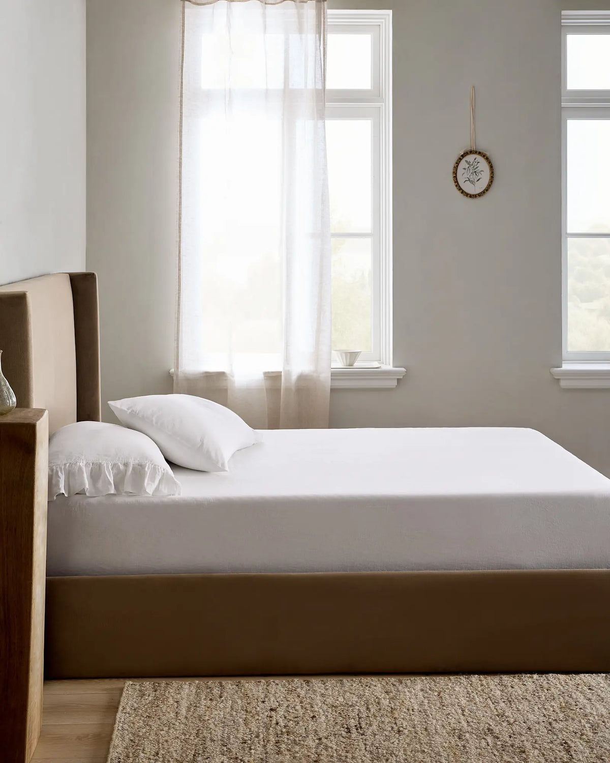 European Linen Ruffle Pillowcase Set - US 1011