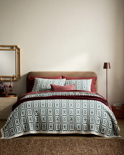 Organic Cotton Jacquard Geo Coverlet - US 4542