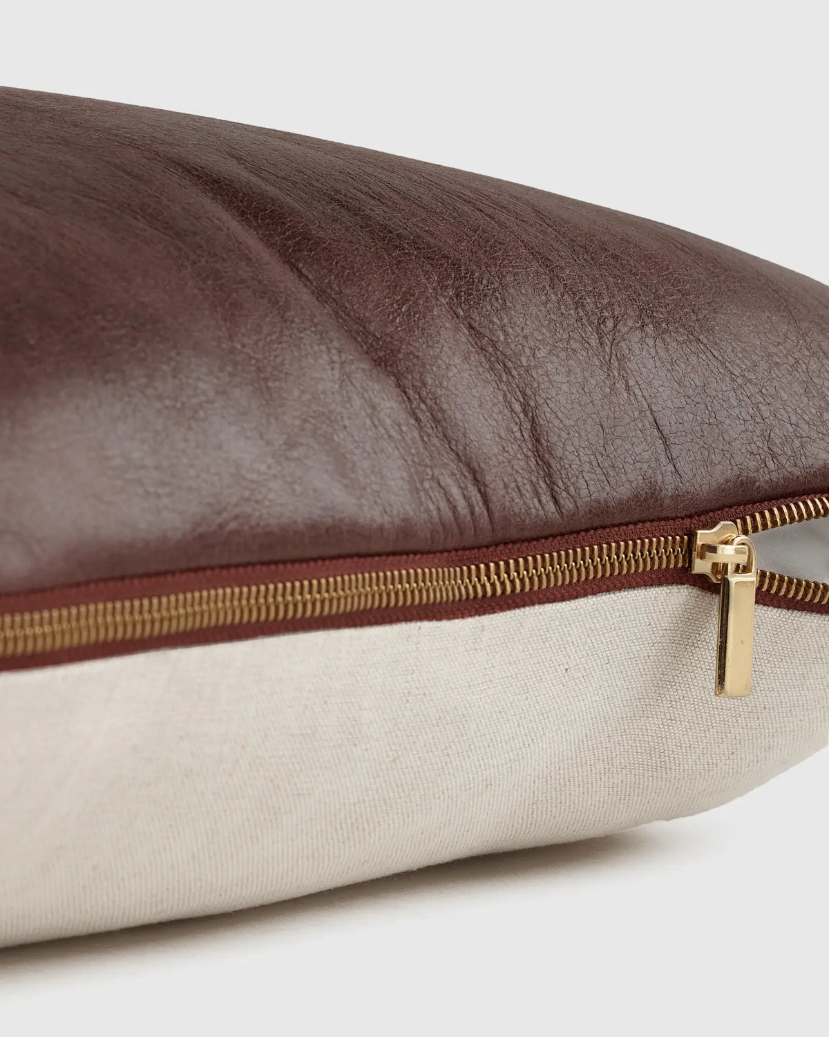 Solid Leather Pillow Cover - US 3673