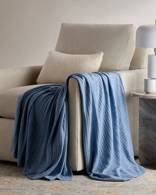 Cable Knit Cashmere Throw - US 7069
