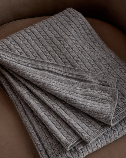 Cable Knit Cashmere Throw - US 8031