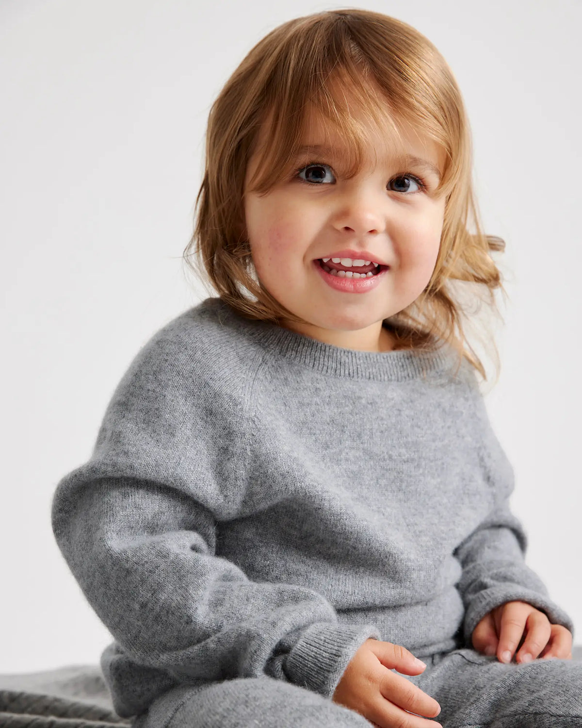 Washable Cashmere Crewneck Sweater - US 6509