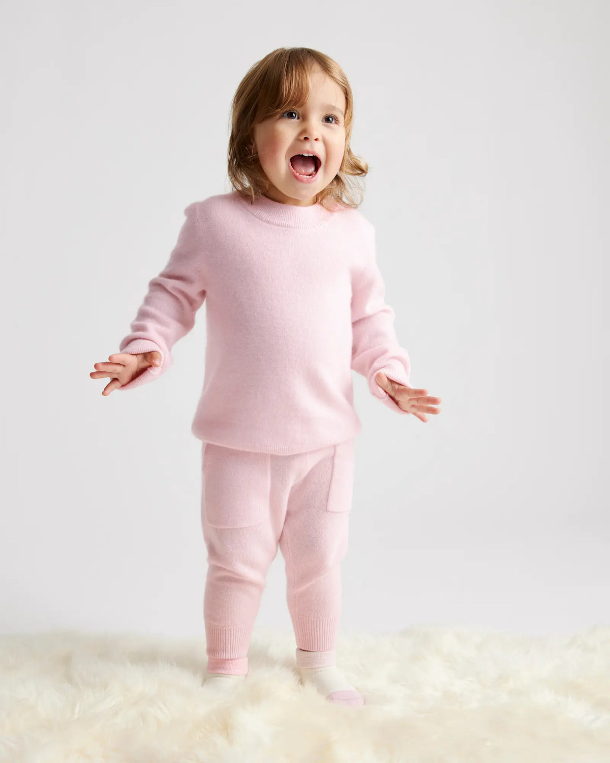 Washable Cashmere Crewneck Sweater - US 9715