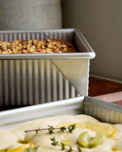 6-Pc Nonstick Steel Cake & Pie Bakeware Set by USA Pan - US 8344