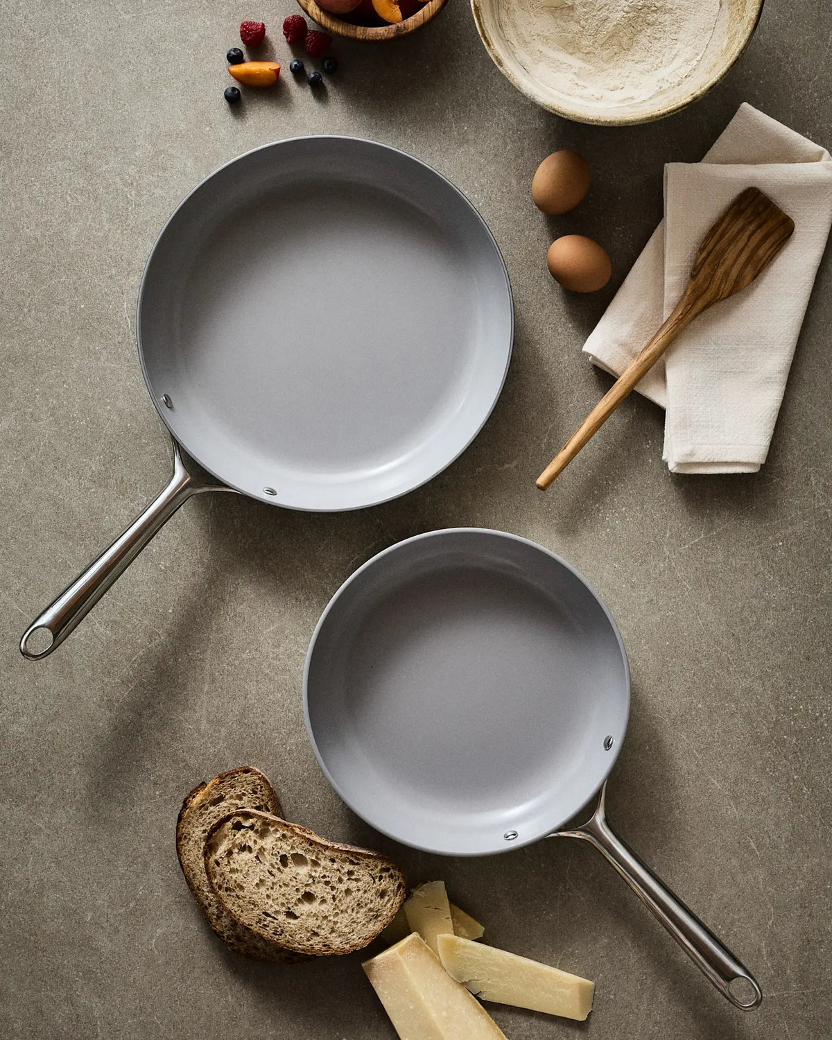 Ceramic Nonstick Frying Pan Set: 10" & 12" - US 1377