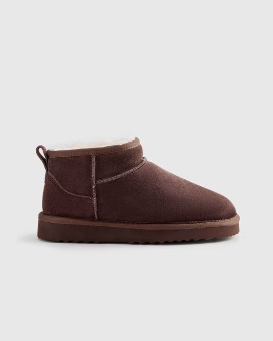 Australian Shearling Mini Boot - US 6762