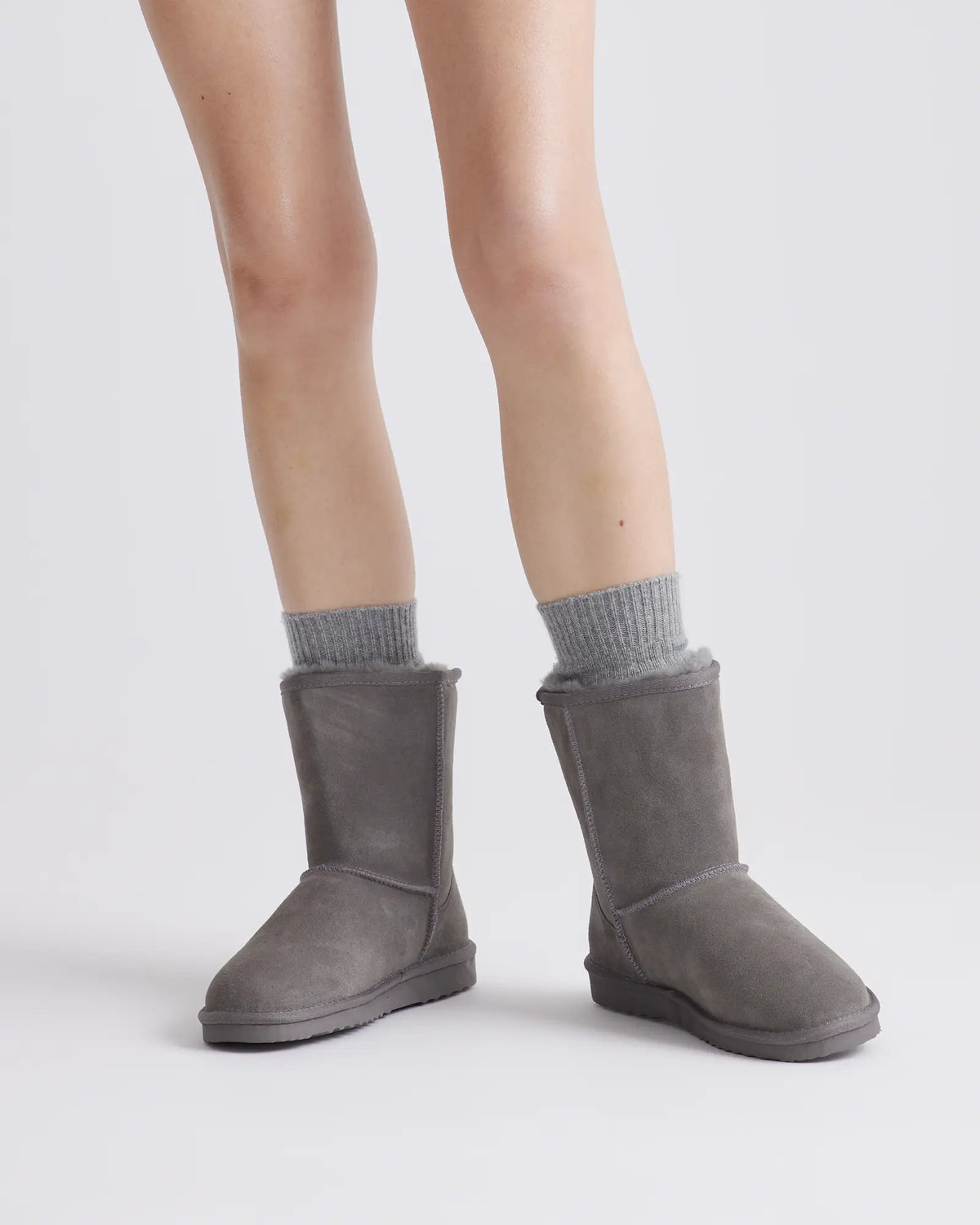 Australian Shearling Mid-Calf Boot - US 5600