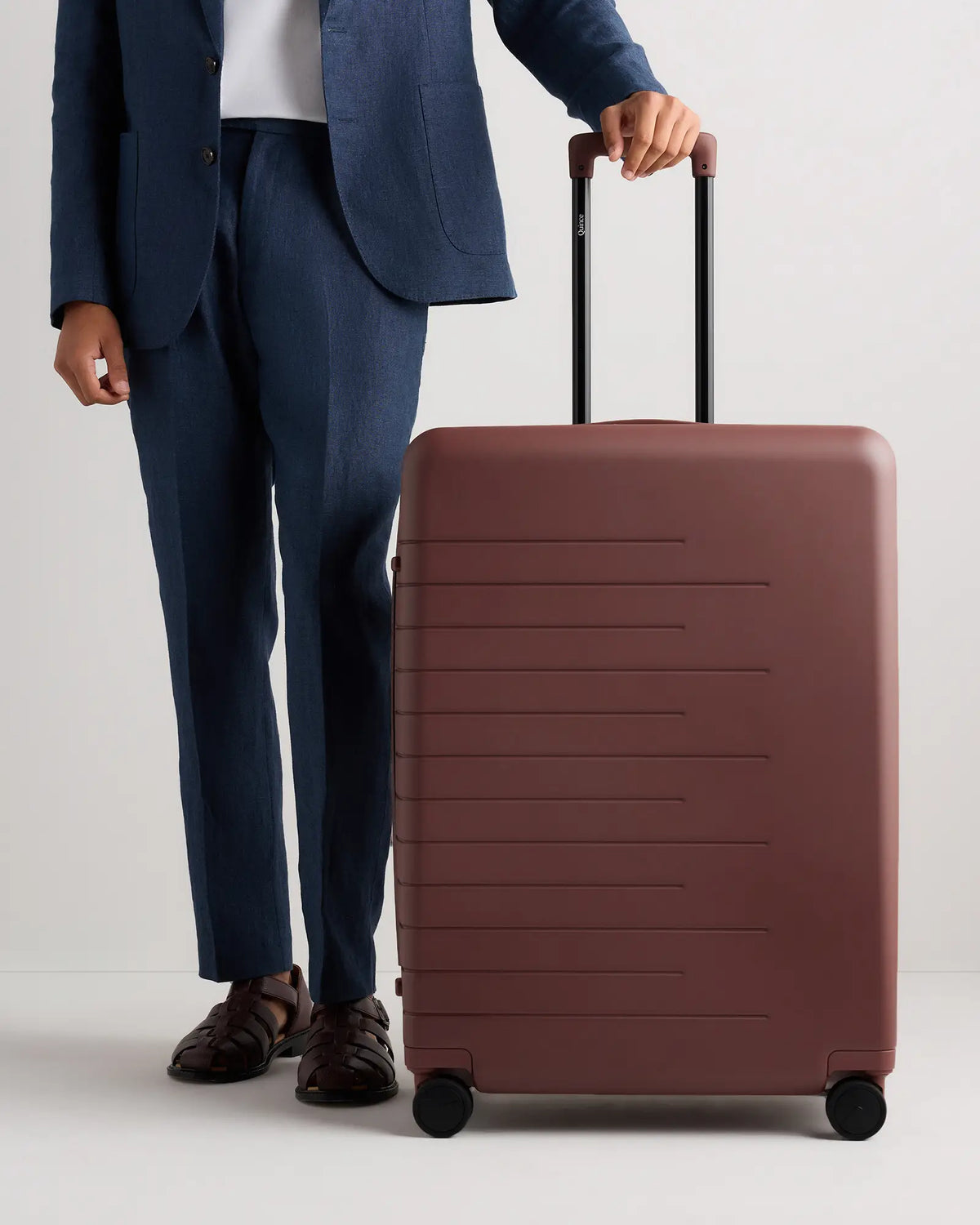 Large Check-In Suitcase - US 4034