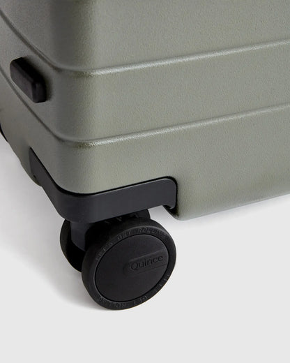 Expandable Large Check-In Suitcase - US 5125