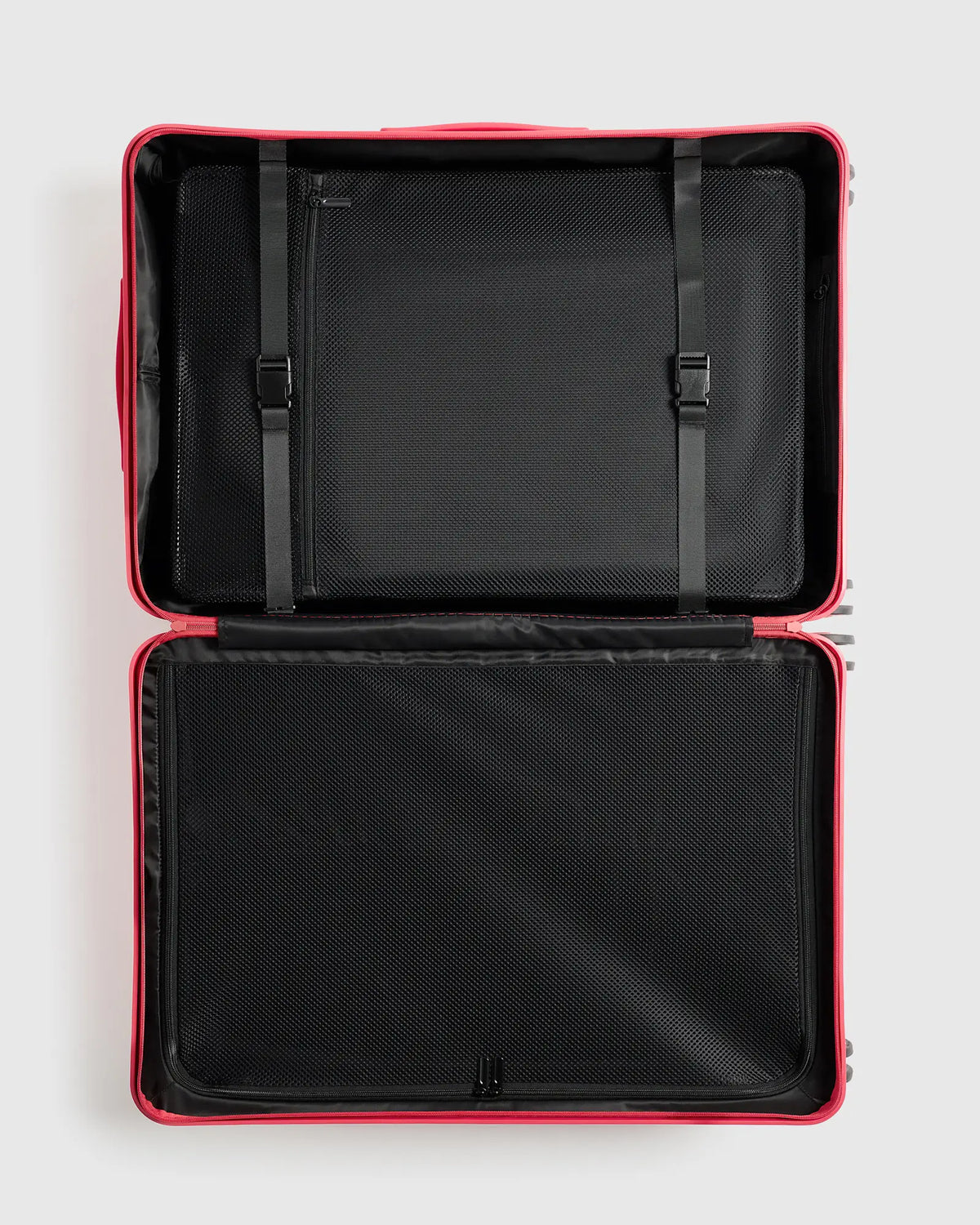 Large Check-In Suitcase - US 4663