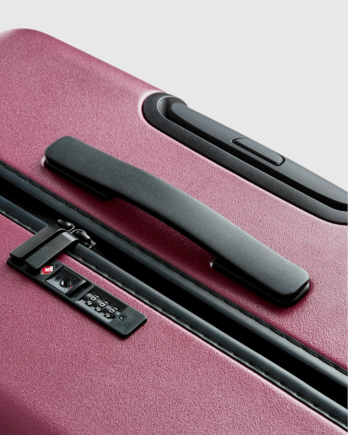 Large Check-In Suitcase - US 3285