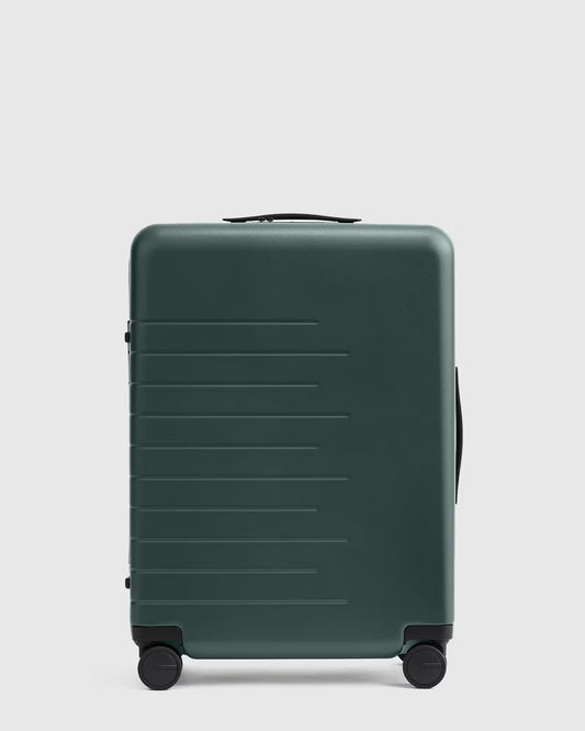 Expandable Medium Check-In Suitcase - US 4963