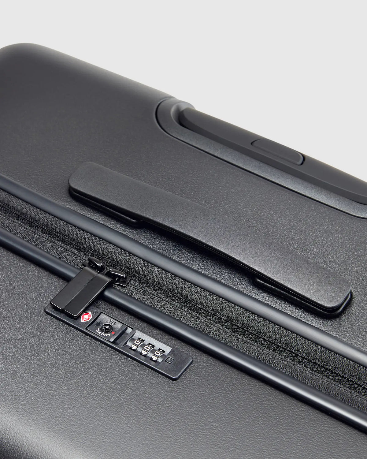 Expandable Carry-On & Large Check-In Suitcase Set - US 3820