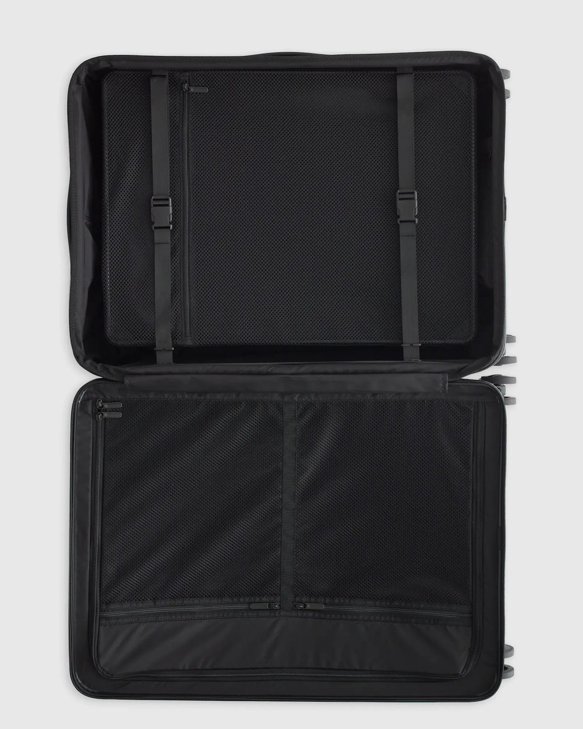 Expandable Large Check-In Suitcase - US 7904
