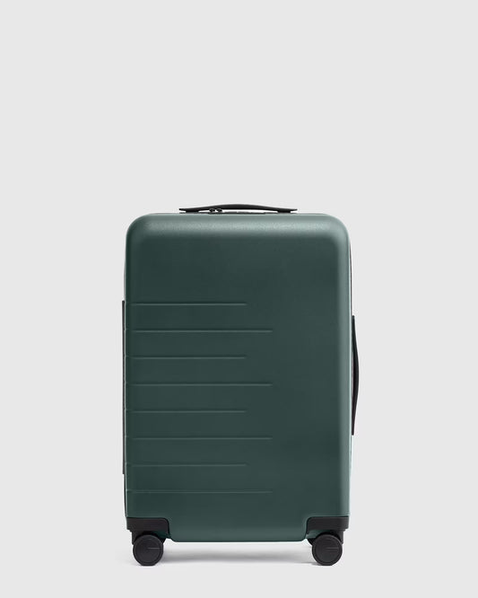 Expandable Carry-On Suitcase - US 2655