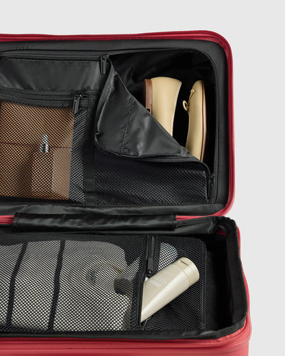 Expandable Carry-On Suitcase - US 6723