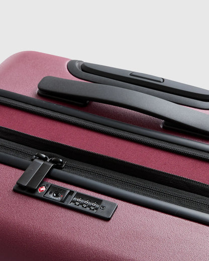 Expandable Carry-On Suitcase - US 0631