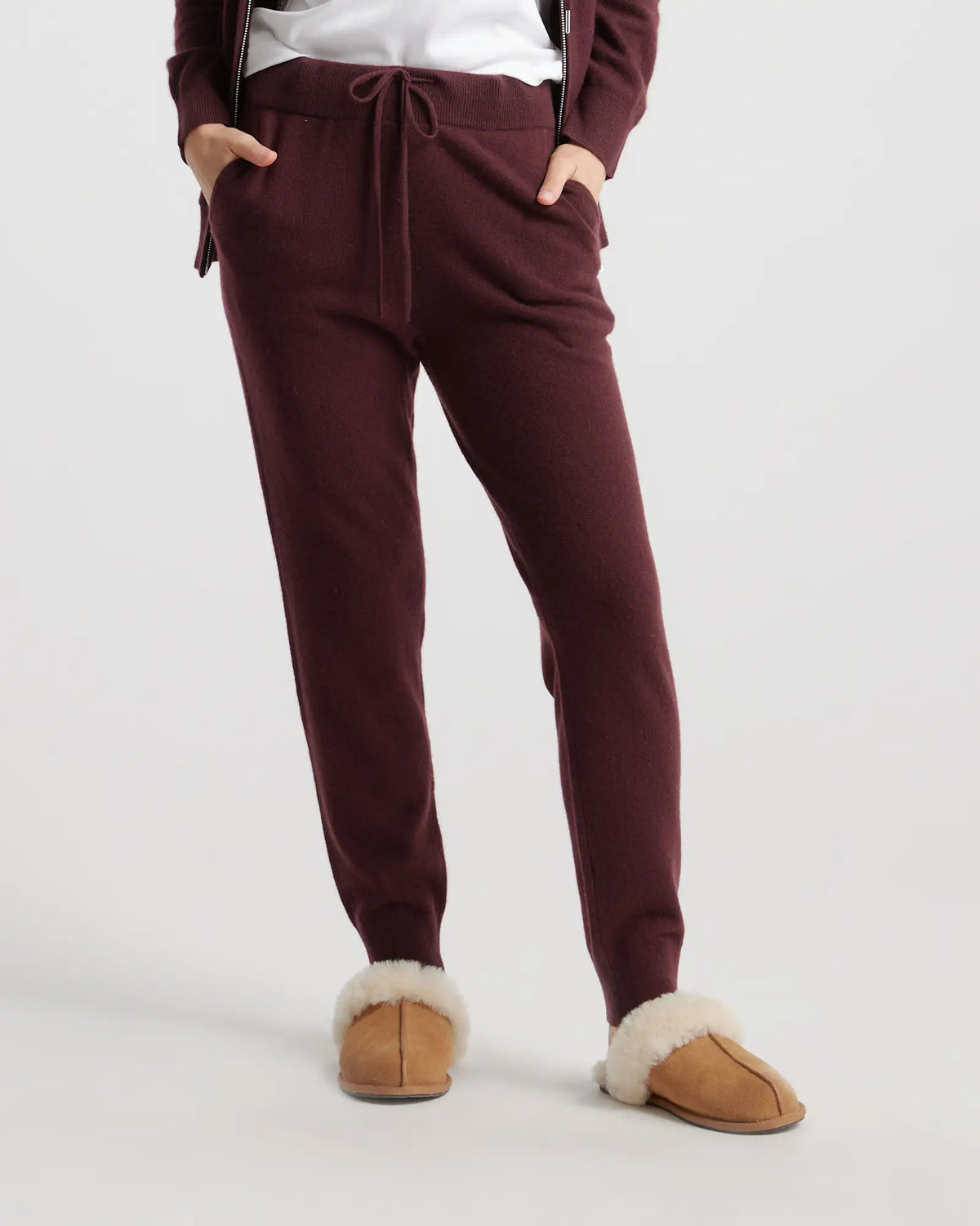 Australian Shearling Scuff Slipper - US 0490