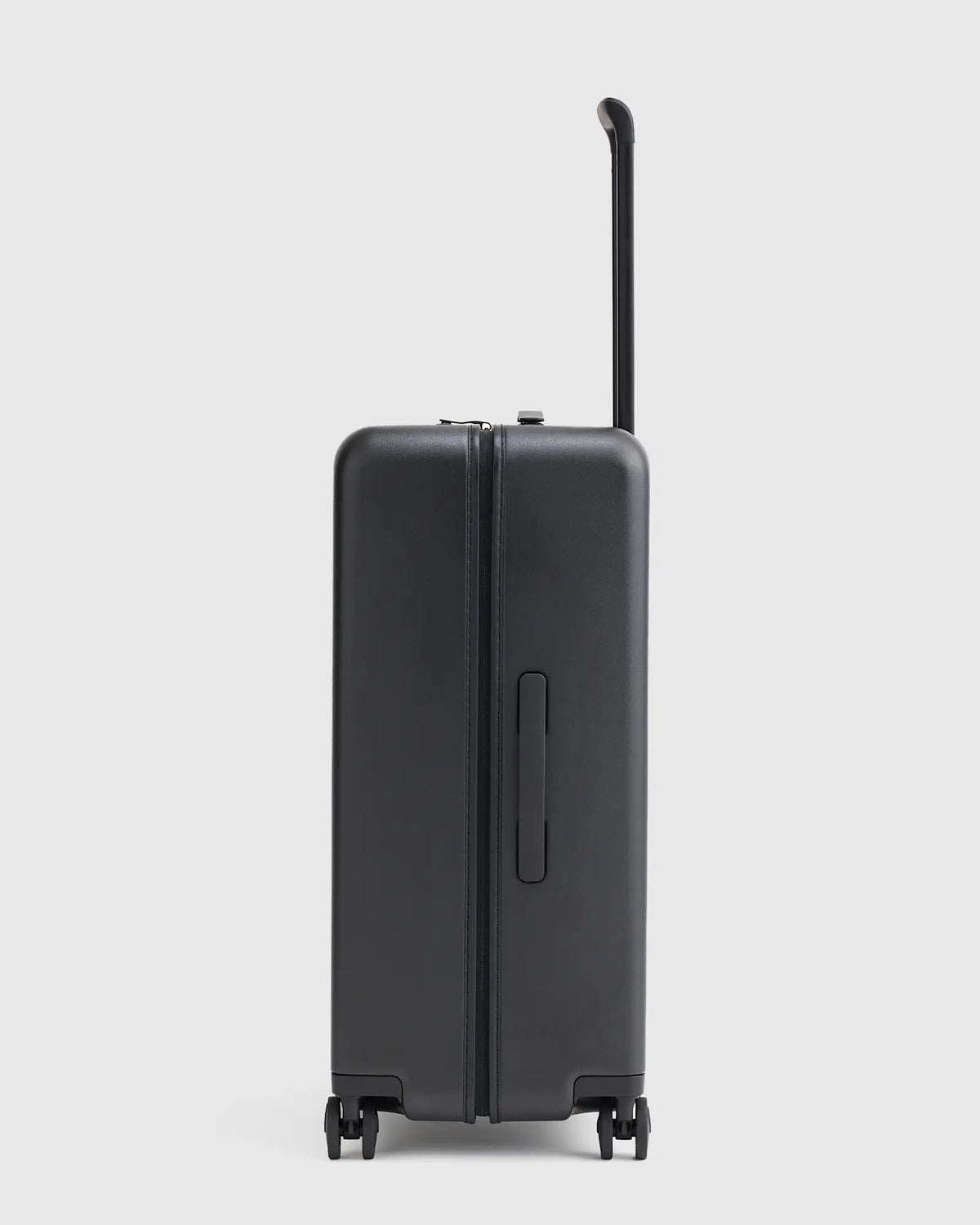 Medium Check-In Suitcase - US 4991