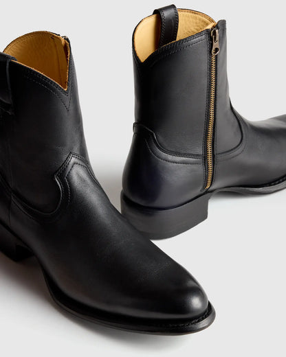 Crafted Leather Western Zip Boot - US 6437