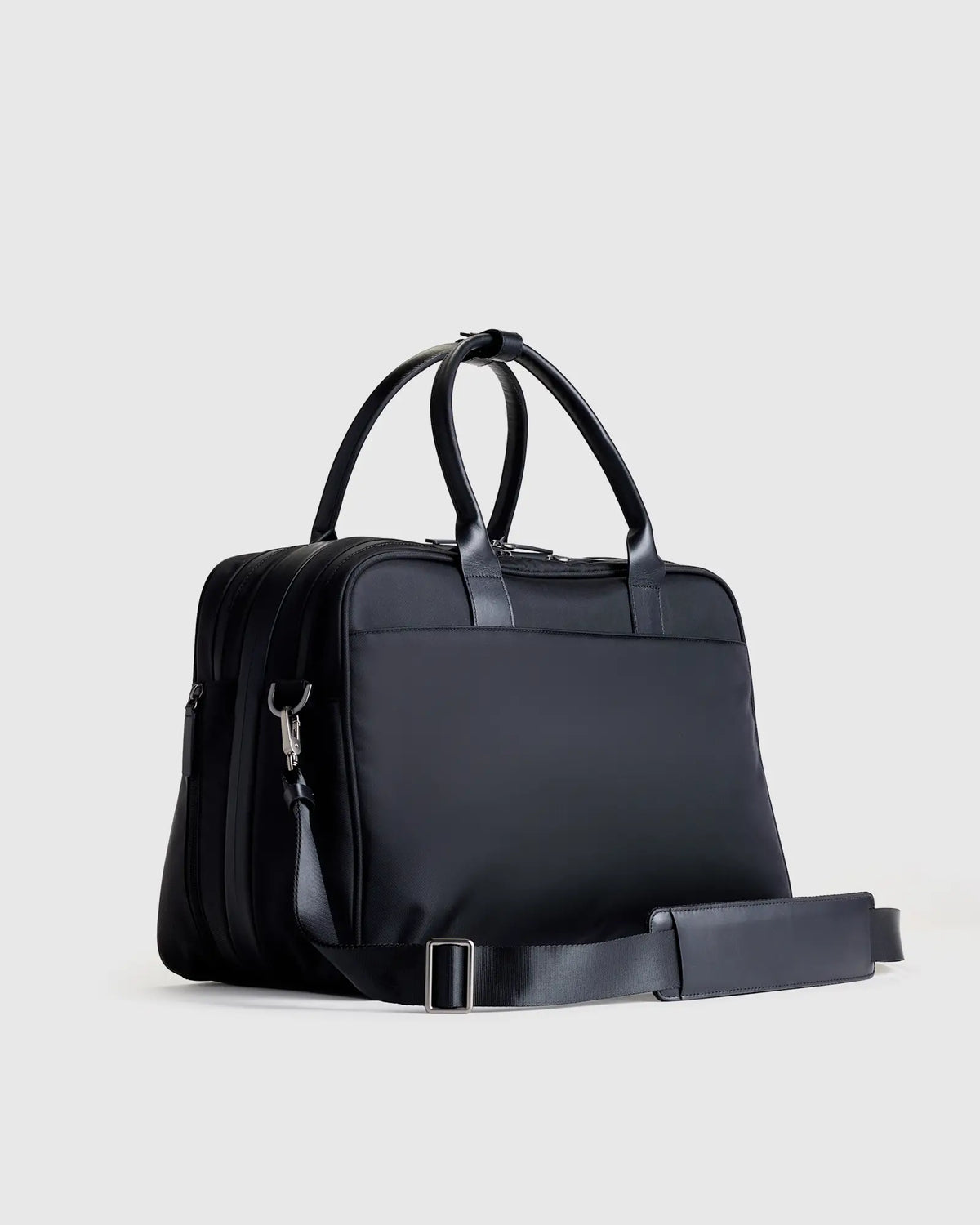 Voyage Nylon Split Travel Bag - US 4938