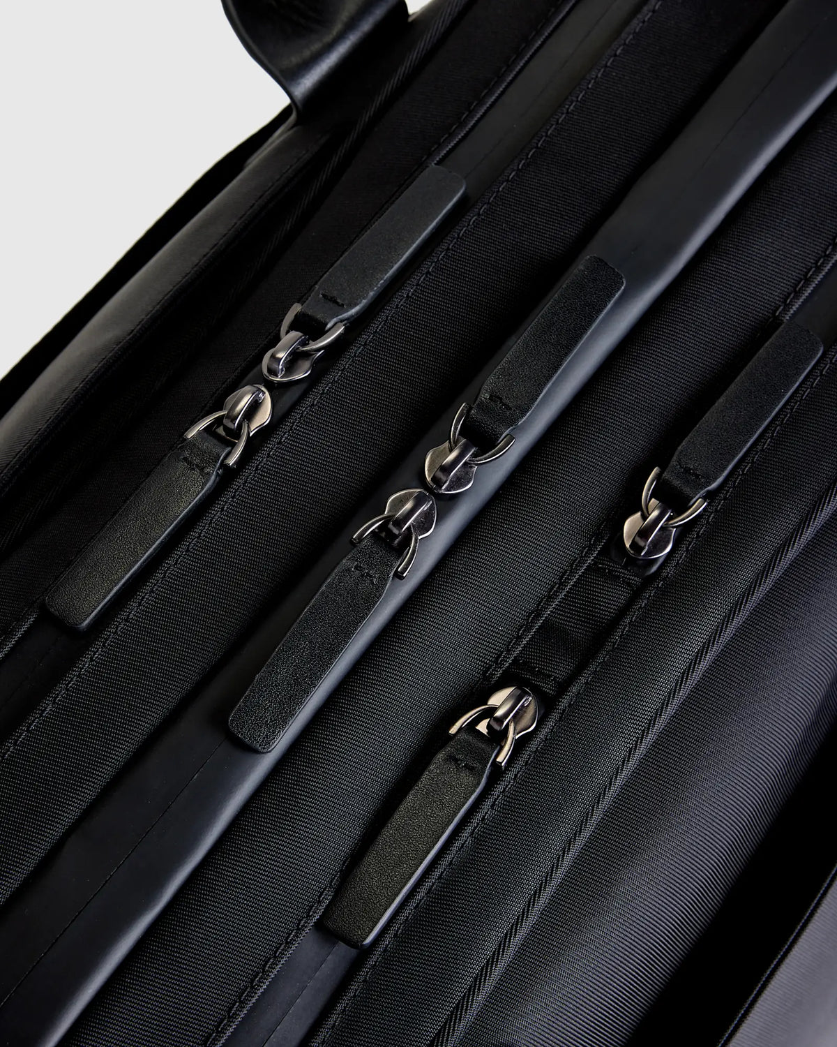 Voyage Nylon Split Travel Bag - US 4938