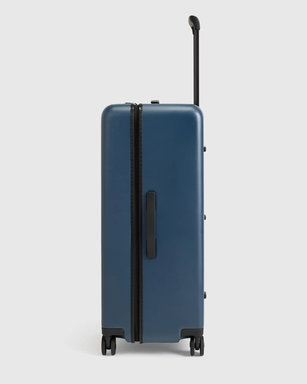 Trunk Check-In Suitcase - US 2605