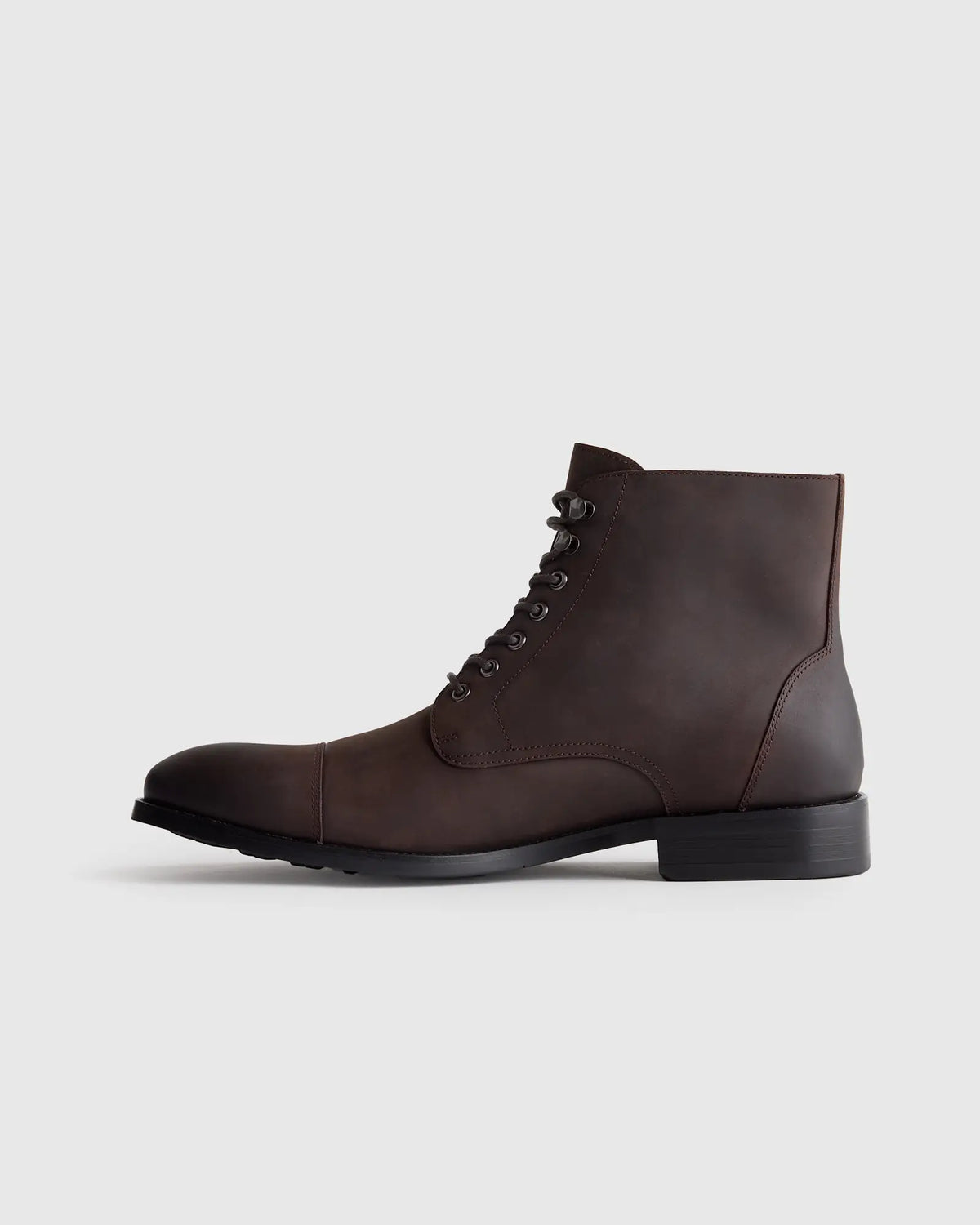 Crafted Leather Cap Toe Lace Up Boot - US 7541