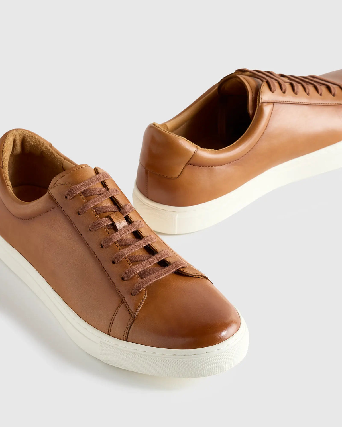 Italian Leather Everyday Sneaker - US 7769