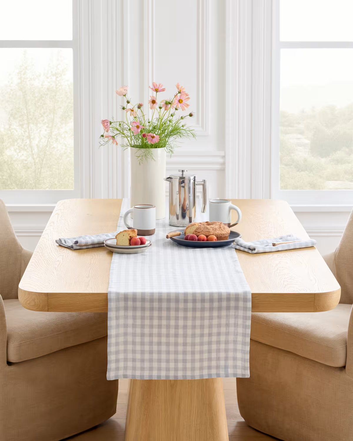 European Linen Gingham Table Runner - US 1281
