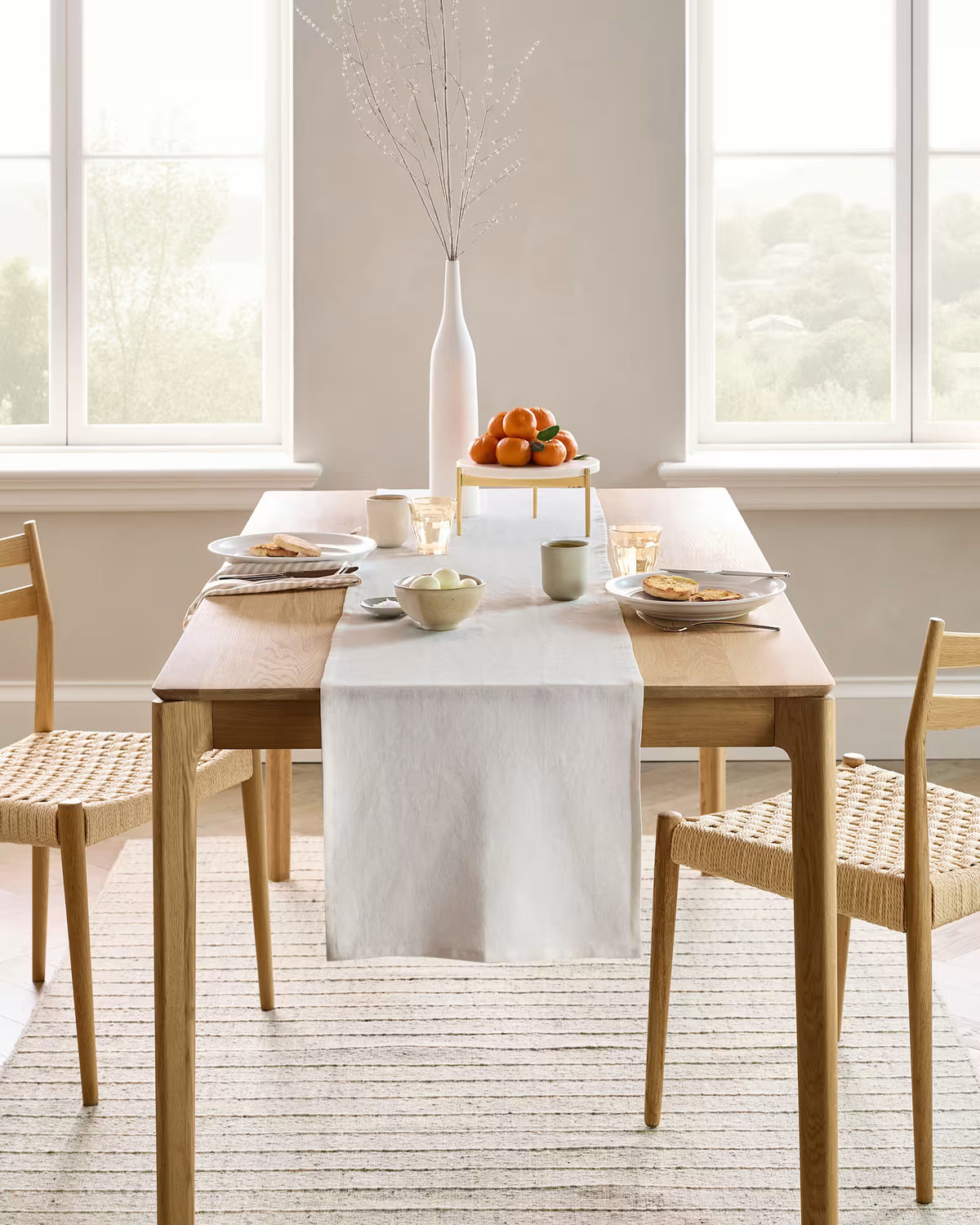 European Linen Table Runner - US 1264
