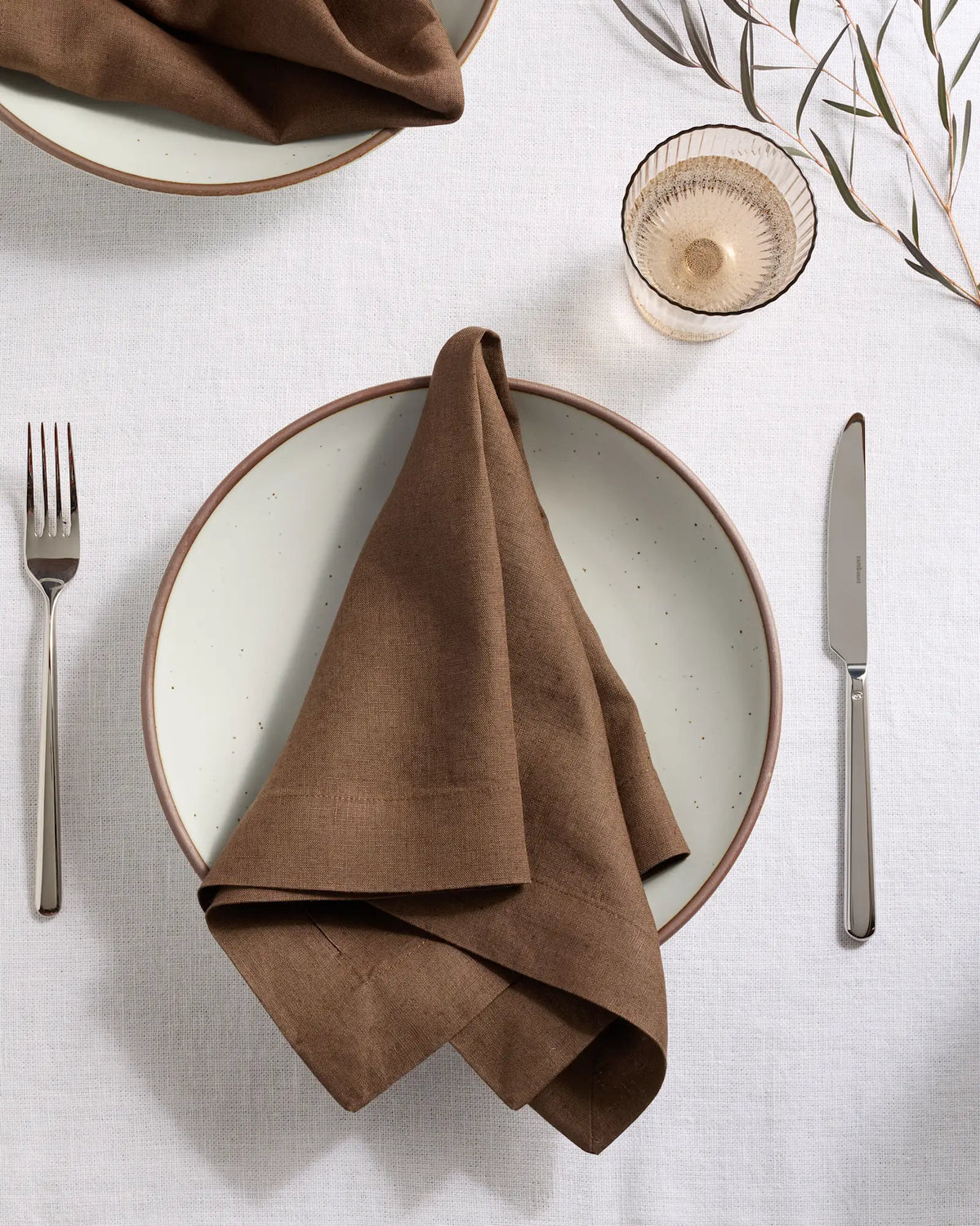 European Linen Wide-Hem Napkins, Set of 4 - US 6768