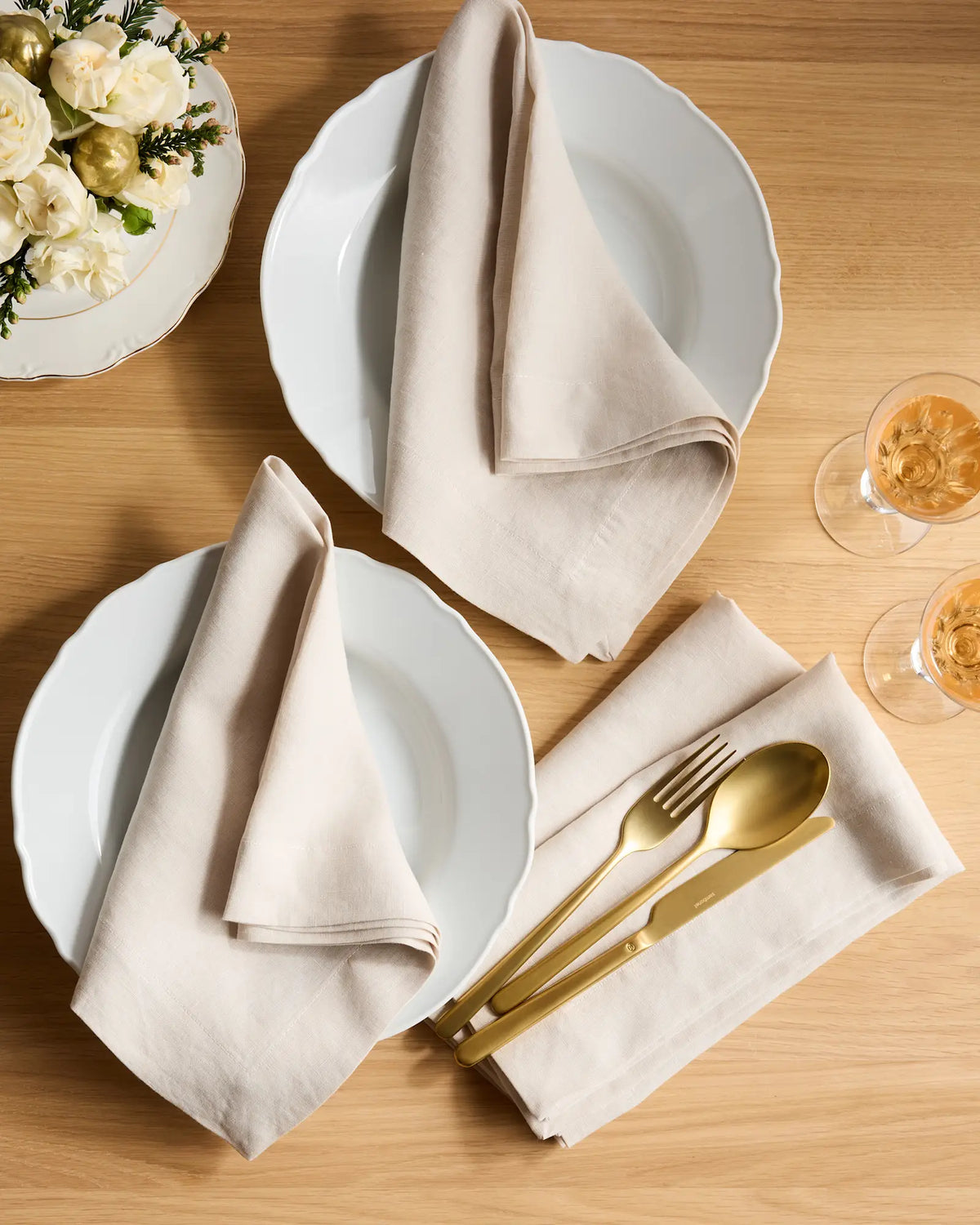 European Linen Wide-Hem Napkins, Set of 8 - US 6546