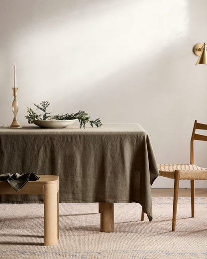 European Linen Tablecloth - US 5077