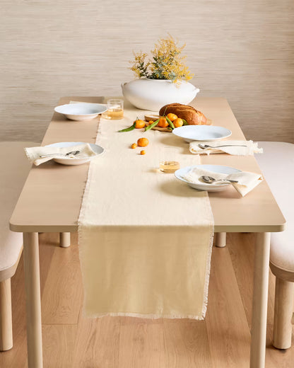 European Linen Fringe Table Runner - US 9125