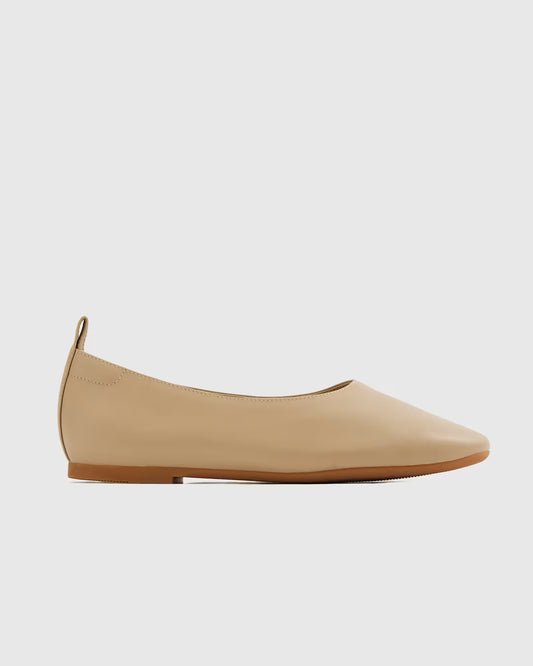 Italian Leather Glove Ballet Flat - US 0183