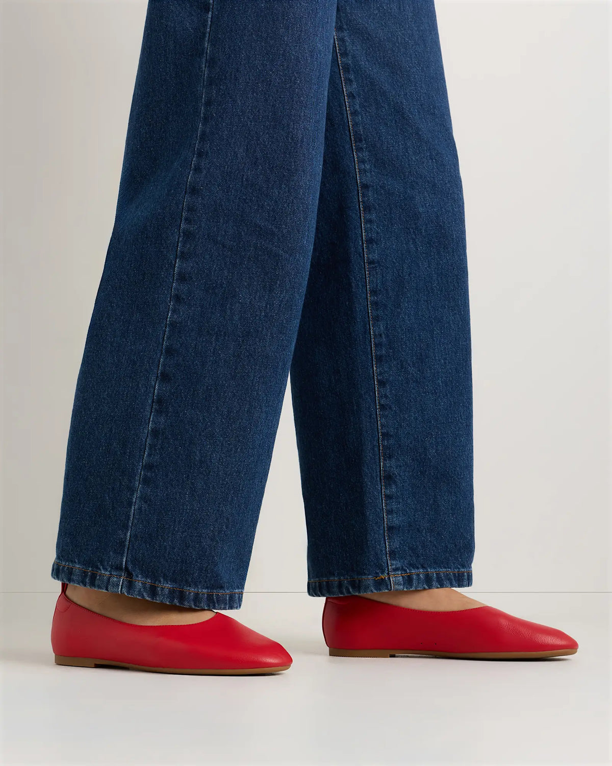 Italian Leather Glove Ballet Flat - US 4709