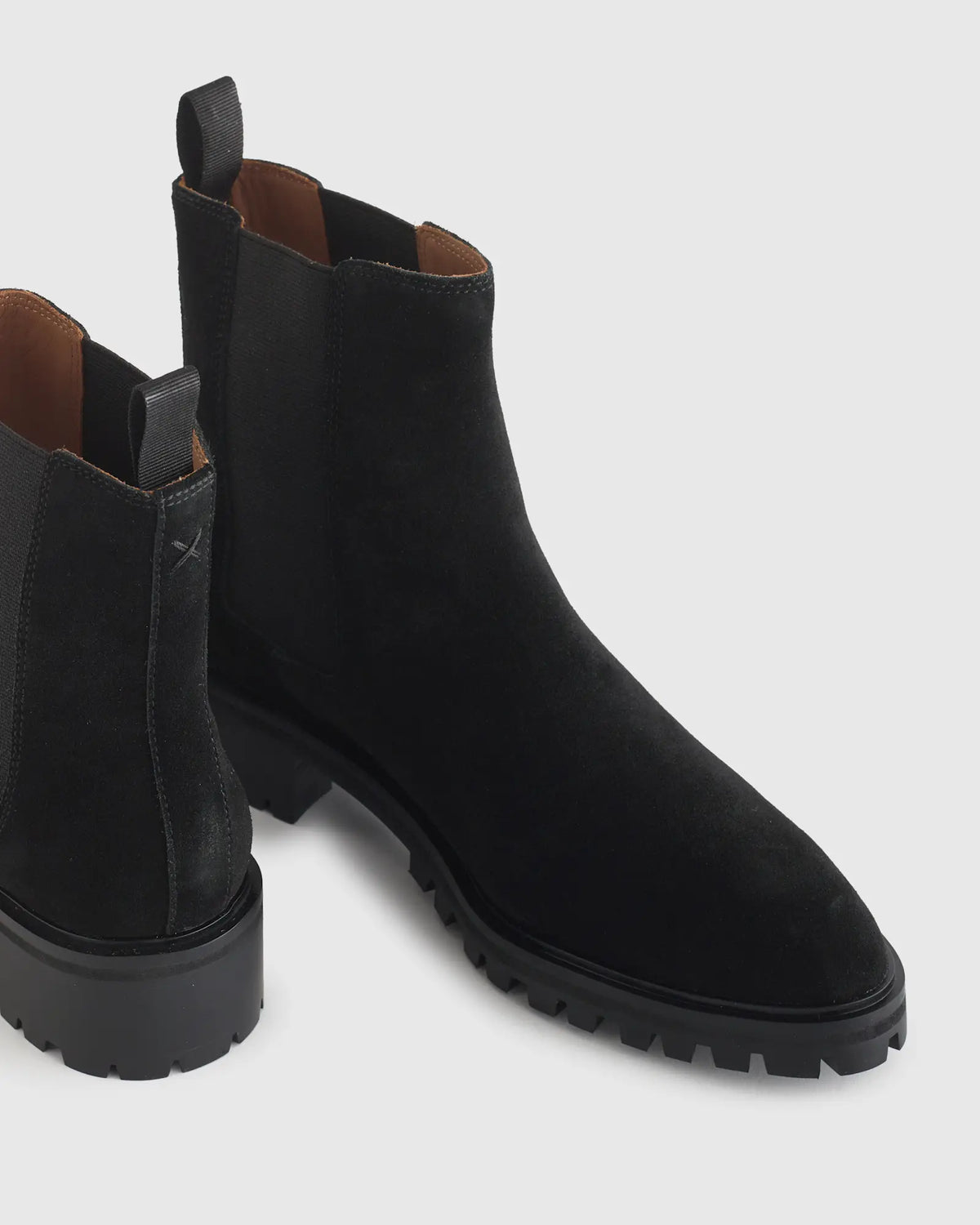Suede Chelsea Boot - US 2236