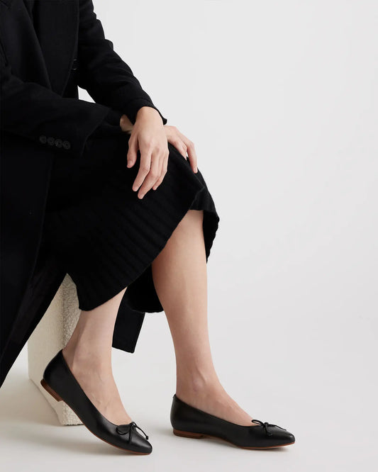 Italian Leather Pointed Bow Flat - US 8084