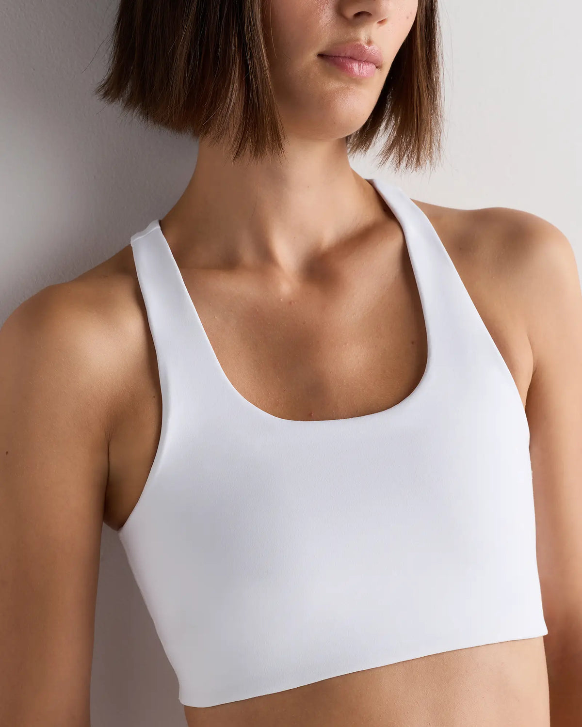Ultra-Form Scoop Neck Longline Bra - US 3095