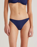 Italian Low-Rise Bikini Bottom - US 4288