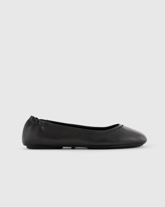 Italian Leather On-The-Go Ballet Flat - US 6687