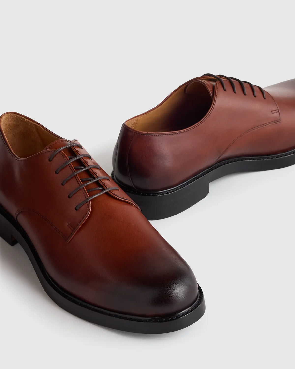 Calfskin Leather Derby - US 1431
