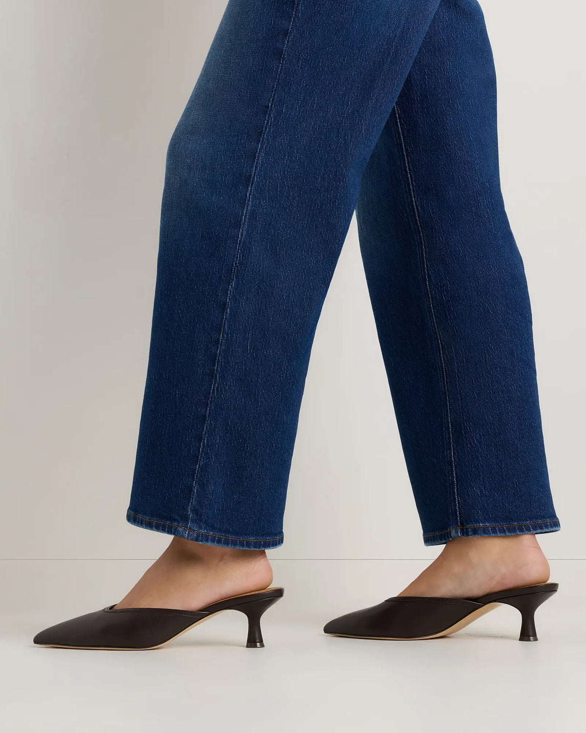 Italian Leather 55mm Kitten Heel Mule - US 9508