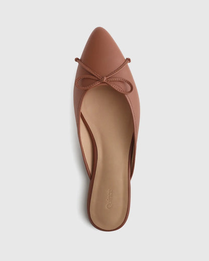 Italian Leather Pointed Mule - US 3041